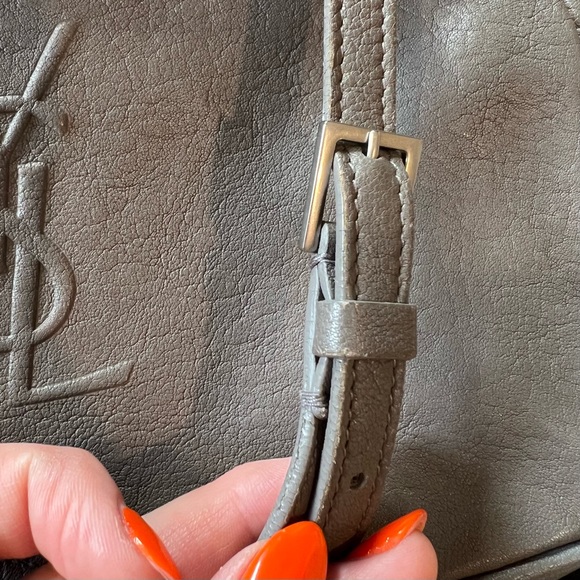 Saint Laurent Lou Crossbody Camera Bag Grey - Picture 13 of 15